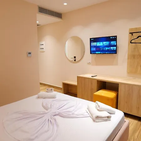 Alexander Hotel 4*
