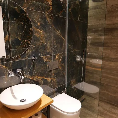 Alexander Hotel 4*