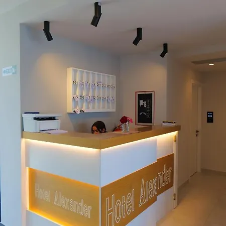 Alexander Hotel